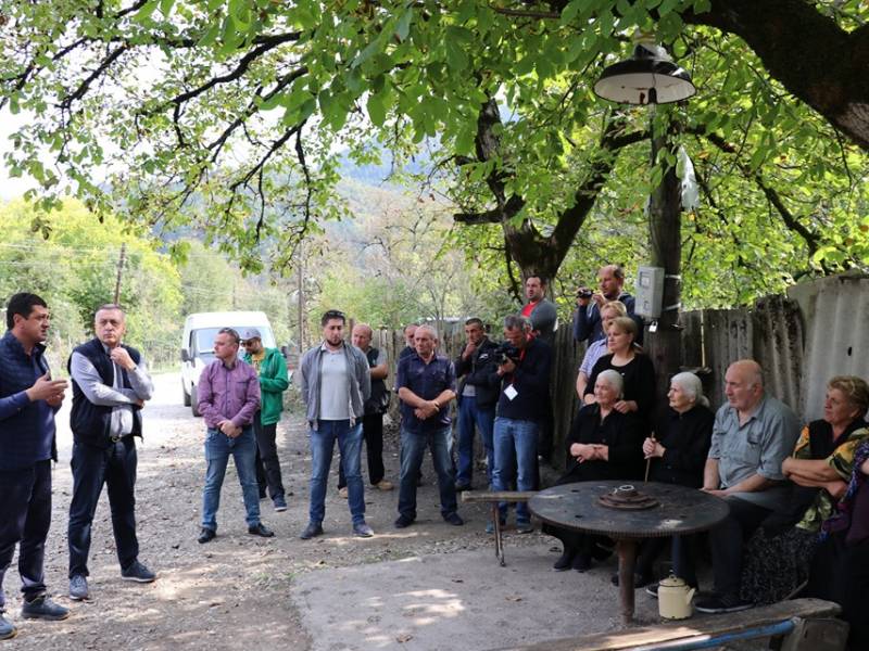 6 ოქტომბერს ცენტრალური, სამხარეო და ადგილობრივი ხელისუფლების წარმომადგენლებმა ცაგერის...